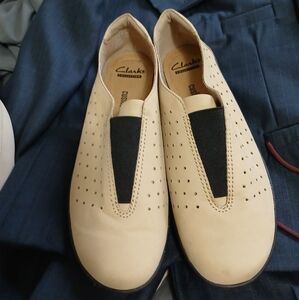 Clarks Leather Womens  Tan Casual Shoes